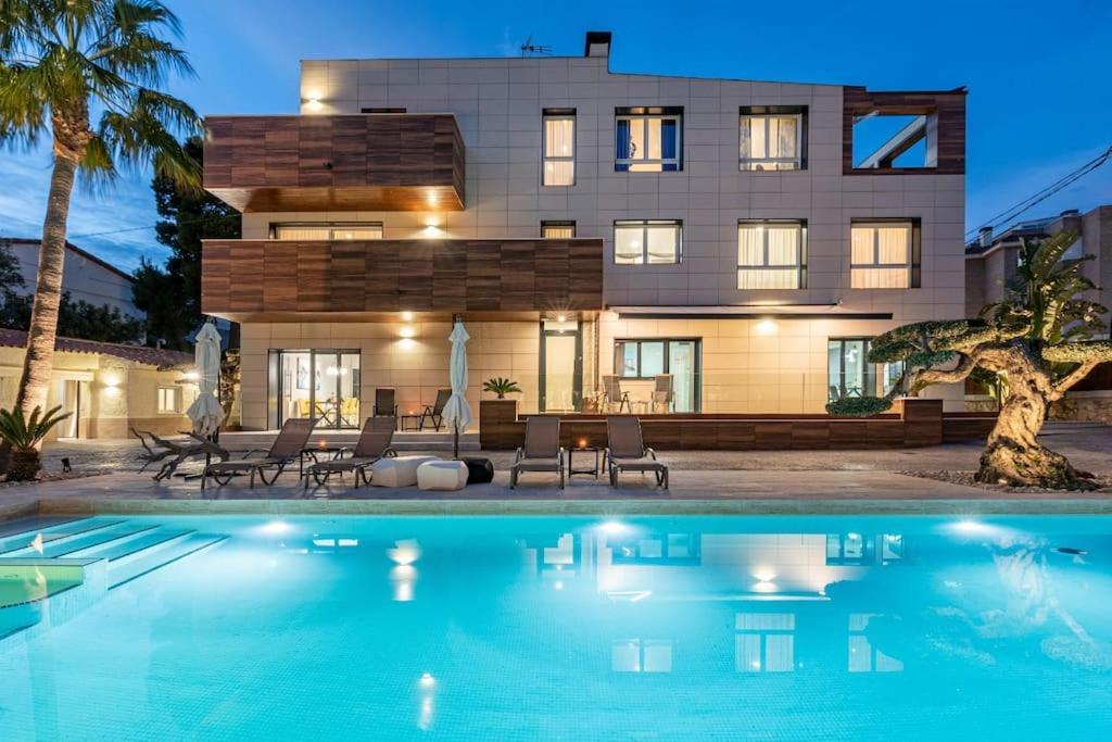迈阿密普拉特亚5 Stelle Piscina, Jacuzzi, Wifi - 2 Min Dal Mare公寓 外观 照片